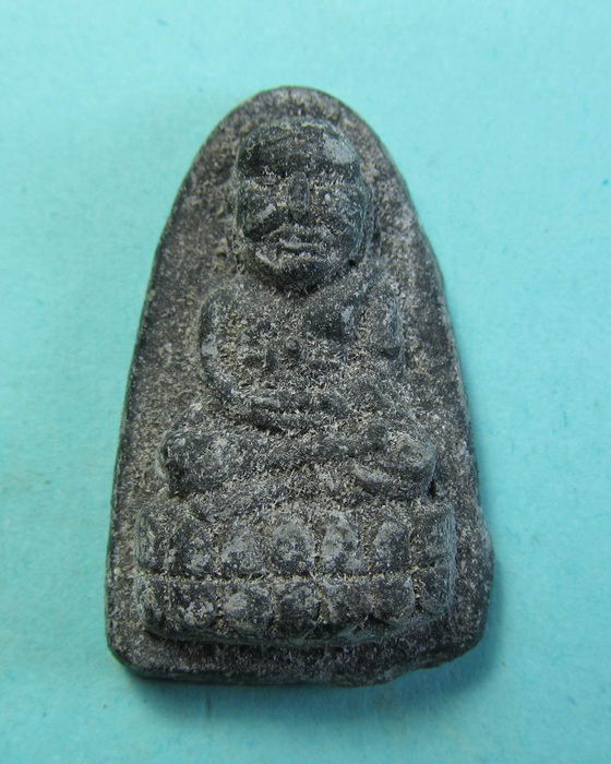 หลวงปู่ทวดเนื้อว่าน ไม่ทราบวัดครับ ...เริ่ม20บาท/.(04/07/56-05)