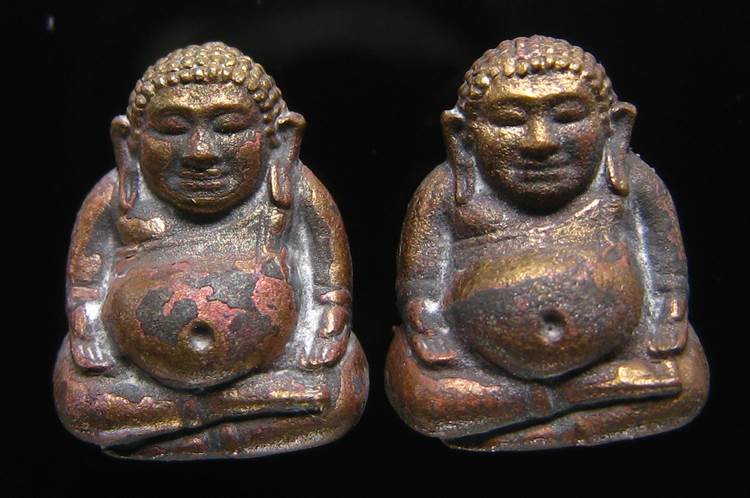 **ทีเดียว 2 องค์ *พระสังกัจจายน์ สมเด็จญาณฯ วัดบวรฯ ปี 43 เนื้อนวะ เลข 497 และ 963 เคาะเดียวแดง**