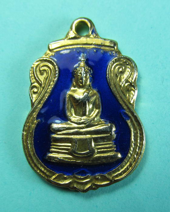 เหรียญลงยา สีน้ำเงิน หลวงพ่อโสธร....เริ่ม20บาท/.(17/07/56-138)