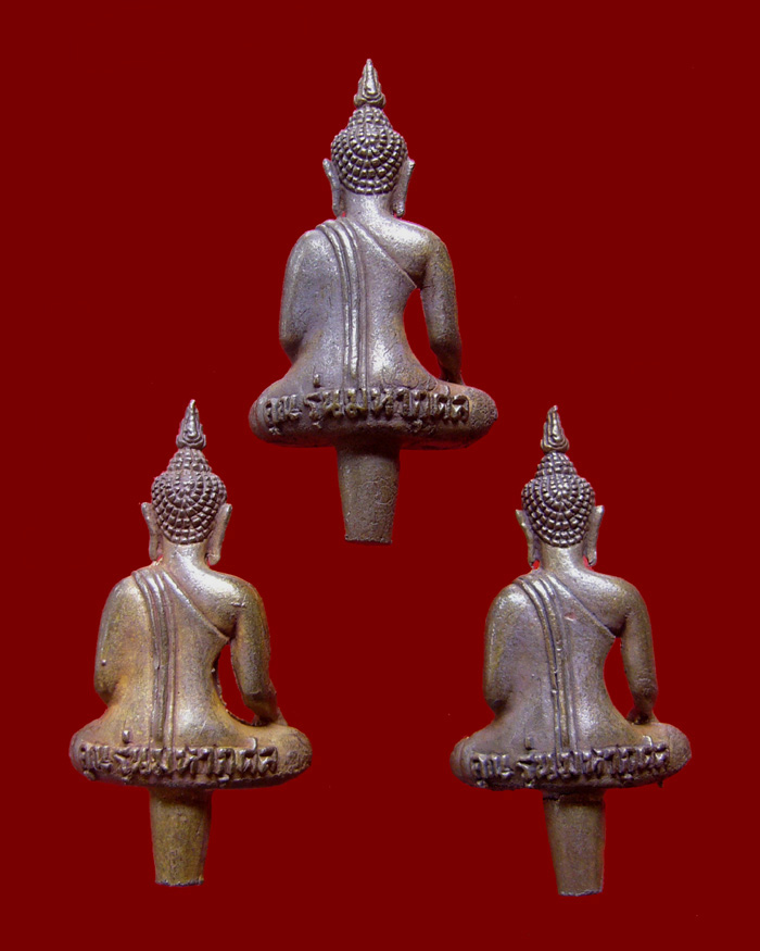 พระยอดธง รุ่นคูณมหากุศล ปี2540 เนื้อนวะโลหะ ตอกโค๊ต 3 องค์ ชุดที่3