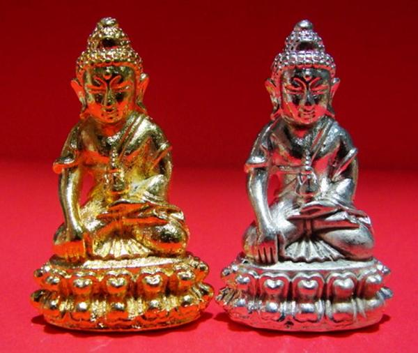 *** จัดให้ 2 องค์ *** พระกริ่งอายุ วรรโณ สุขัง พลัง เนื้อกะไหล่เงิน กะไหล่ทอง วัดสุทัศน์เทพวราราม