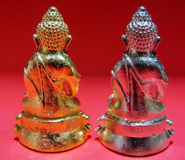 *** จัดให้ 2 องค์ *** พระกริ่งอายุ วรรโณ สุขัง พลัง เนื้อกะไหล่เงิน กะไหล่ทอง วัดสุทัศน์เทพวราราม