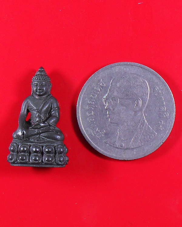 พระชัยวัฒน์ นารายณ์ วัดเขาวง(ถ้ำนารายณ์) นวโลหะ