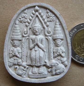พระยอดขุนพล รุ่นแรก(เนื้อขาว) หลวงปู่นาม วัดน้อยชมภู่ จ.สุพรรณบุรี ปี2553