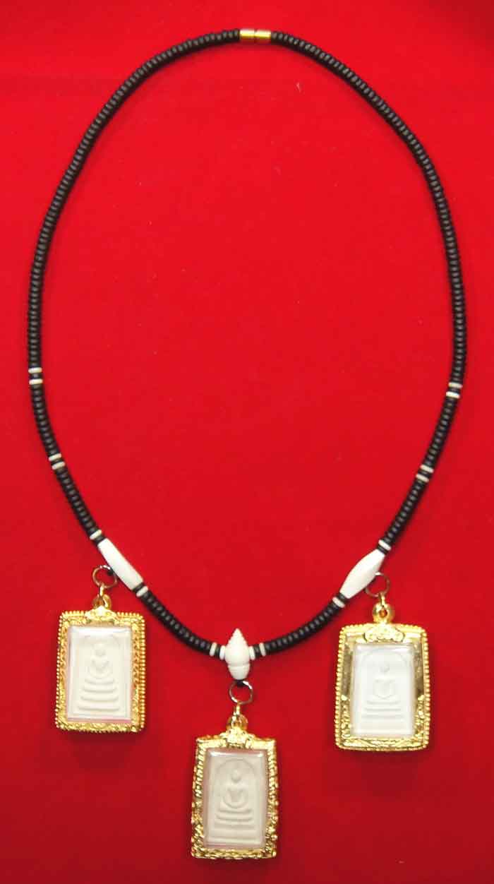 (((วัดใจ๑10บาท)))สร้อยกะลาตาเดียว + ลูกประคำกระดูกช้าง + หัวขุนกระดูกช้าง