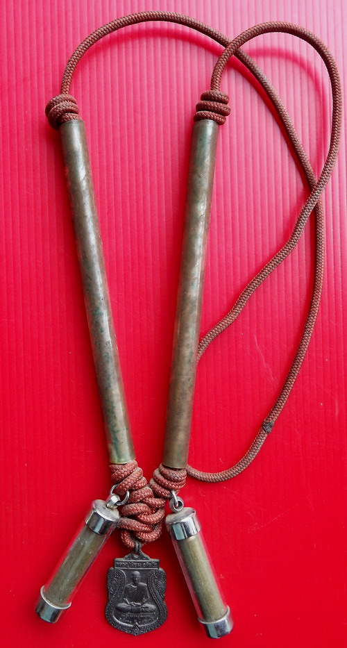 ตะกรุด หลวงปู่เจียม รุ่นทหารพระเจ้าอยู่หัว (ตะกรุดดอกใหญ่ชุดพิเศษ) 
