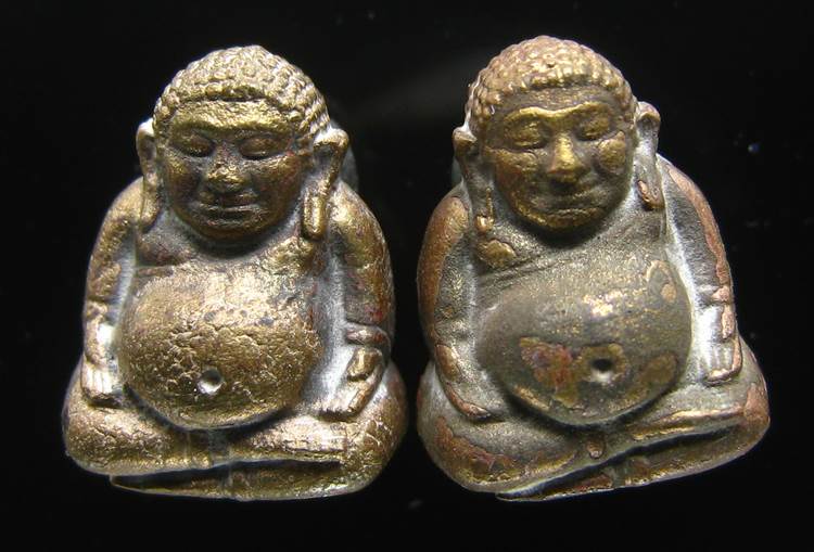 **ทีเดียว 2 องค์ *พระสังกัจจายน์ สมเด็จญาณฯ วัดบวรฯ ปี 43 เนื้อนวะ เลข 226และ 332 เคาะเดียวแดง**