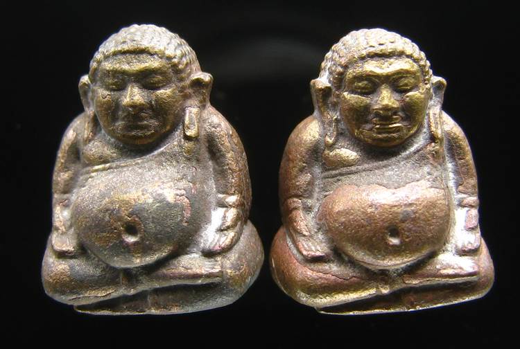 **ทีเดียว 2 องค์ *พระสังกัจจายน์ สมเด็จญาณฯ วัดบวรฯ ปี 43 เนื้อนวะ เลข 273 และ 281 เคาะเดียวแดง**
