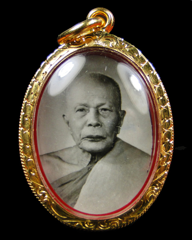 ล็อคเก็ตภาพภ่ายรุ่นแรก หลวงพ่อแดง#3