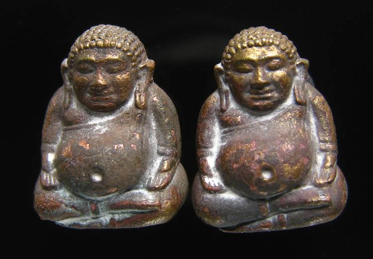**ทีเดียว 2 องค์ *พระสังกัจจายน์ สมเด็จญาณฯ วัดบวรฯ ปี 43 เนื้อนวะ เลข 440 และ 934 เคาะเดียวแดง**