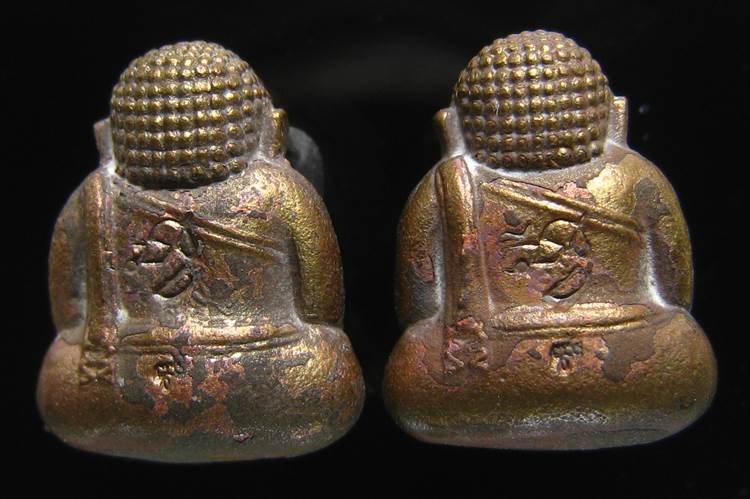 **ทีเดียว 2 องค์ *พระสังกัจจายน์ สมเด็จญาณฯ วัดบวรฯ ปี 43 เนื้อนวะ เลข 440 และ 934 เคาะเดียวแดง**