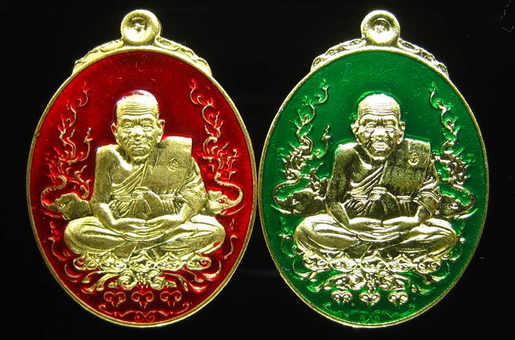 *ได้ 3 รายการ ริชแบนด์, หลวงปู่ทวดลงยา 100 ปี สมเด็จญาณฯ วัดบวรฯ ราคาเบาๆ เคาะเดียวแดง*