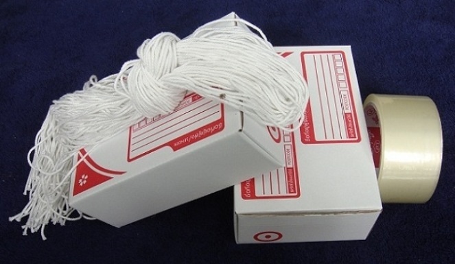 @กล่องไปรษณีย์ไดคัทสีขาว No. 0(ลาย ดอกไม้ ) ขนาด 11*17*6ซม. + เชือก เทปกาวใสม้วนใหญ่ จำนวน 50 กล่อง@