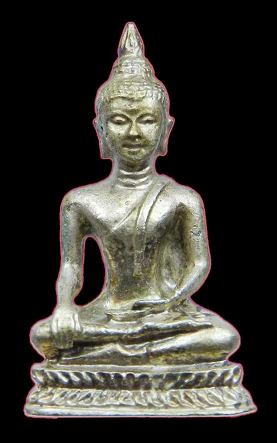 (((เคาะแรกแดง))) พระชัยวัฒน์ รุ่นแรก <หลวงปู่คำพันธ์ โฆสปัญโญ> รุ่นเจริญดี ((เนื้อเงิน)) ..สวยครับ.