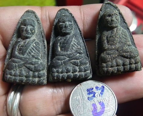 ลงประเดิมครับ'''3องค์ หลวงปู่ทวด วัดท่าไทร ปี37 อาจารย์นอง วัดทรายขาว ตะรุดเงิน 3องค์ ตระกรุดนารายณ์