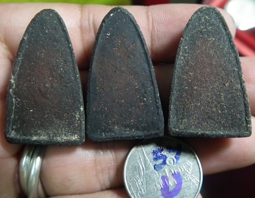 ลงประเดิมครับ'''3องค์ หลวงปู่ทวด วัดท่าไทร ปี37 อาจารย์นอง วัดทรายขาว ตะรุดเงิน 3องค์ ตระกรุดนารายณ์
