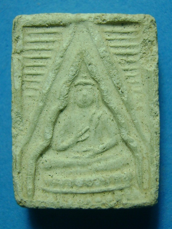 พระเนื้อผงสีขาว ลองชมครับ