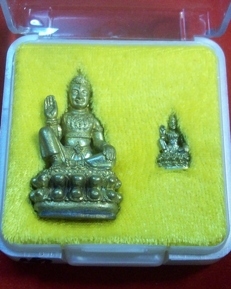พระกริ่งสะท้านฟ้าโภคทรัพย์ วัดพุทไธสวรรค์ ปี2548