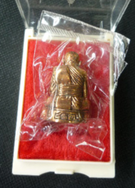 ((((( เคาะเดียว )))))) รูปหล่ปั้ม หลวงปู่ทิม วัดพระขาว