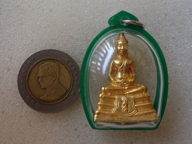 หลวงพ่อพุทธโสธรกะหลั่ยทองพิมพ์ใหญ่ปี 2545