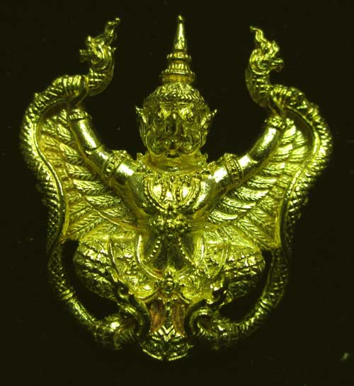 จัดไป...พญาครุฑหยุดนาค เนื้อทองทิพย์ รุ่นชนะมารหลวงปู่เกลี้ยง วัดบ้านโนนแกด จ.ศรีสะเกษ เคาะเดียว