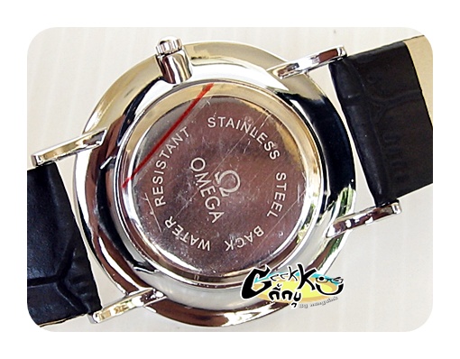 นาฬิกา Omega สายหนัง เรือนบาง