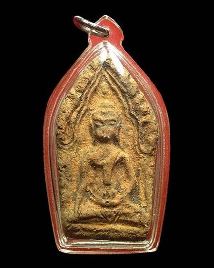 พระขุนแผเนื้อดิน เกจิสร้าง เนื้อจัดสวย พร้อมเลี่ยม