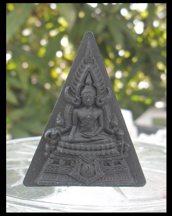 >> เคาะเดียว << พระพุทธชินราชจำลอง เนื้อผง 84 พรรษา พระบาทสมเด็จพระเจ้าอยู่หัว