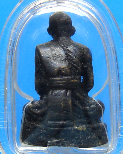 รูปหล่อแขนทะลุหลวงพ่อแช่ม วัดฉลอง