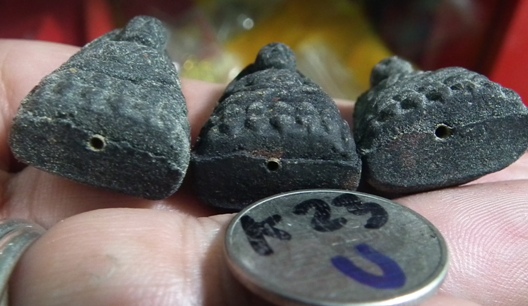 '''3องค์ หลวงปู่ทวด วัดท่าไทร ปี37 อาจารย์นอง วัดทรายขาว ตะรุดเงิน 3องค์ ตระกรุดนารายณ์แปลงรูป รุ่นน