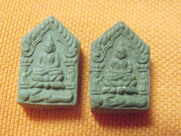 ขุนแผนจิ๋ว หลวงปู่คำบุ 2 องค์ เคาะเดียว