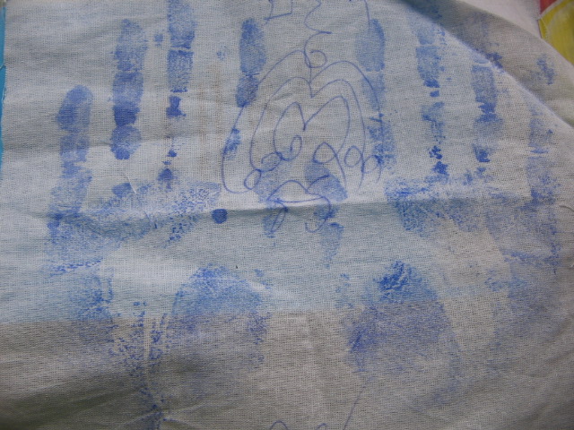 ผ้ายันต์ลายมือ หลวงปู่สรวง วัดไพรพัฒนา ออกที่วัดเลียบฯ ขนาด 8 x 8 นิ้ว ปี 39 เคาะเดียวครับ