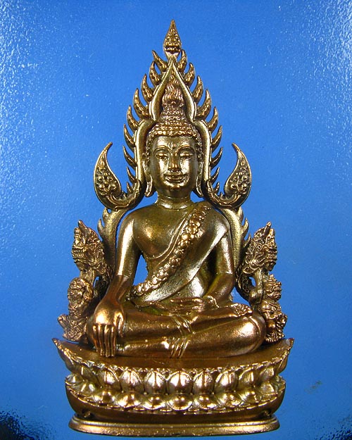 พระพุทธชินราช พิมพ์แต่งฉลุลอยองค์ รุ่น จอมราชันย์ เนื้อบรอนซ์นอก(สำริด) หมายเลข 6566