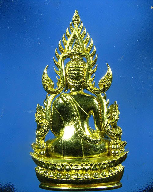 พระพุทธชินราช พิมพ์แต่งฉลุลอยองค์ เนื้อทองระฆัง รุ่น " จอมราชันย์ " หมายเลข 12847