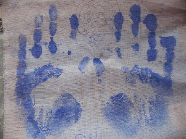 ผ้ายันต์ลายมือ หลวงปู่สรวง วัดไพรพัฒนา ออกที่วัดเลียบฯ ขนาด 8 x 8 นิ้ว ปี 39 เคาะเดียวครับ