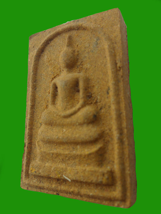 พระสมเด็จวัดโนนผึ้ง หลวงปู่หมุน ฐิตสีโล เนื้อว่านผงพุทธคุณ108 ปี2540 (พิมพ์ใหญ่)
