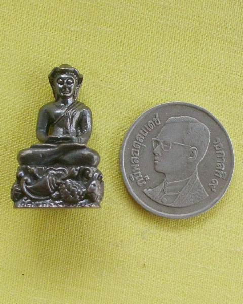 พระอุปคุตบรรจุกริ่ง เนื้อโลหะรมดำ วัดพระธาตุพนม อ.ธตุพนม จ.นครพนม ปลุกเสกพิธีใหญ่ **เคาะเดียว**2**