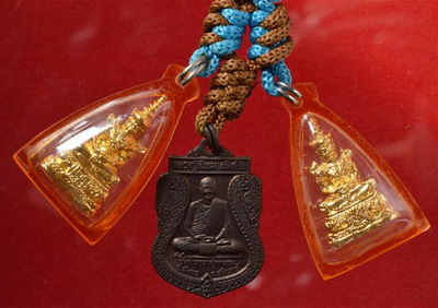 ตะกรุดหลวงปู่เจียมชุดใหญ่ 4ดอก ทหารของพระเจ้าอยู่หัว 