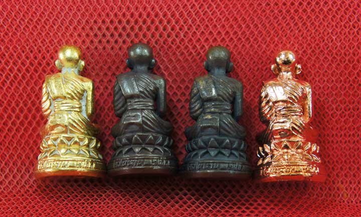 หลวงปู่ทวด พิมพ์บัวรอบ 4 องค์ เนื้อเปียกทอง เนื้อนวะ เนื้อผิวไฟ เนื้อสตางค์เเดง วัดในหาน อ.นอง อ.ทอง