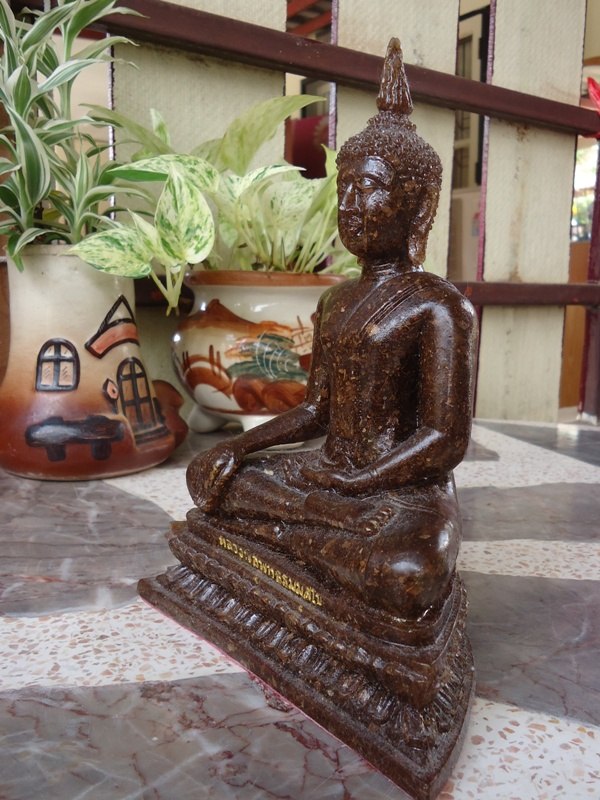 พระบูชาหลวงพ่อพุทธธัมมสุโข(เนื้อใบศรีมหาโพธิ์) วัดต้นโพธิ์ศรีมหาโพธิ์ อ ศรีมโหสถ  ปราจีนบุรี 