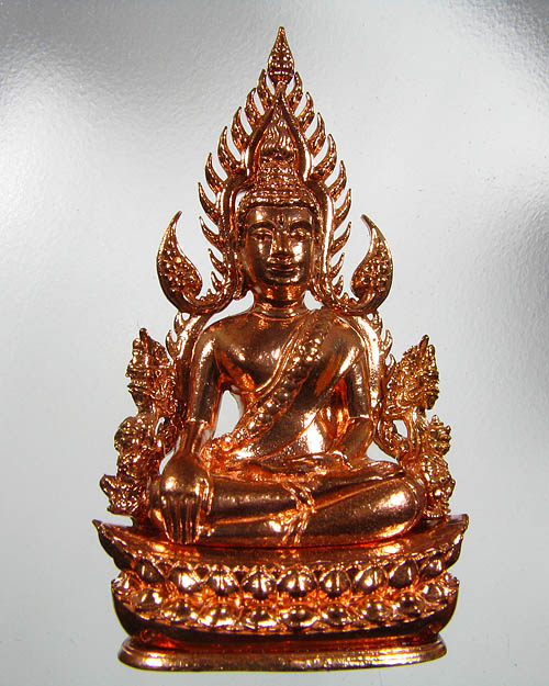 พระพุทธชินราช พิมพ์แต่งฉลุ ลอยองค์ รุ่น จอมราชันย์ เนื้อบรอนซ์นอก (สำริด) หมายเลข 12520