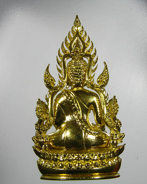พระพุทธชินราช พิมพ์แต่งฉลุลอยองค์ เนื้อทองระฆัง รุ่น จอมราชันย์ หมายเลข 14925