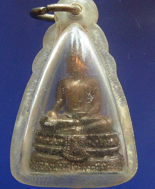 พระกริ่งไม่ทราบที่ครับ