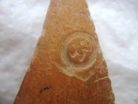 นางพญาล.พ.เอีย วัดบ้านด่าน  เคาะเดียว