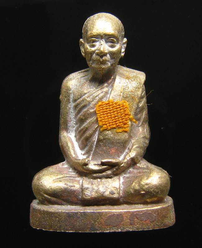 **รูปเหมือน 100 ปี สมเด็จญาณฯ วัดบวรฯ เนื้อฝาบาตรผิวไฟ เลข 2965 เคาะเดียวแดง**