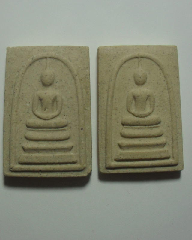 122ปีวัดระฆังหลังตรายาง พร้อมกล่อง 2 องค์ ((((เคาะเดียว))))
