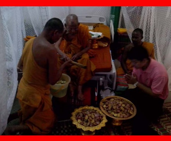 พระขุนแผนผงพรายกุมารพิมพ์ใหญ่ หลวงปู่ผาด วัดบ้านกรวด จังหวัดบุรีรัมย์ปลุกเสกแรงๆขลังๆ สร้าง ๙๙๙ องค์