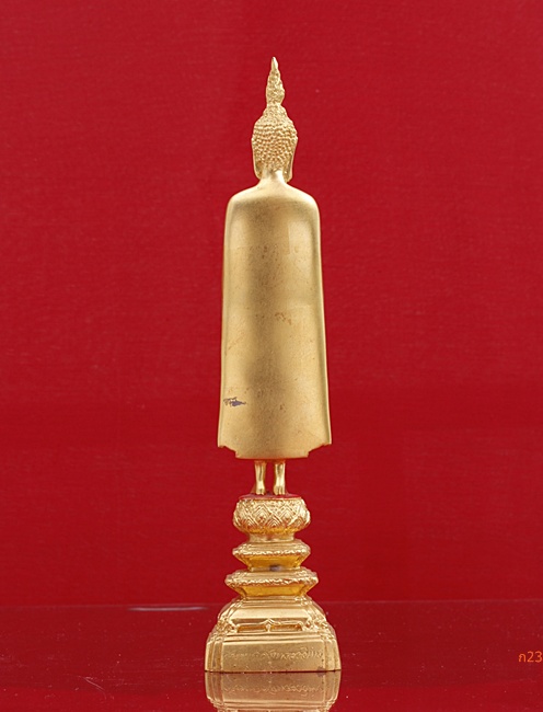 พระบูชาหลวงพ่อวัดบ้านแหลม