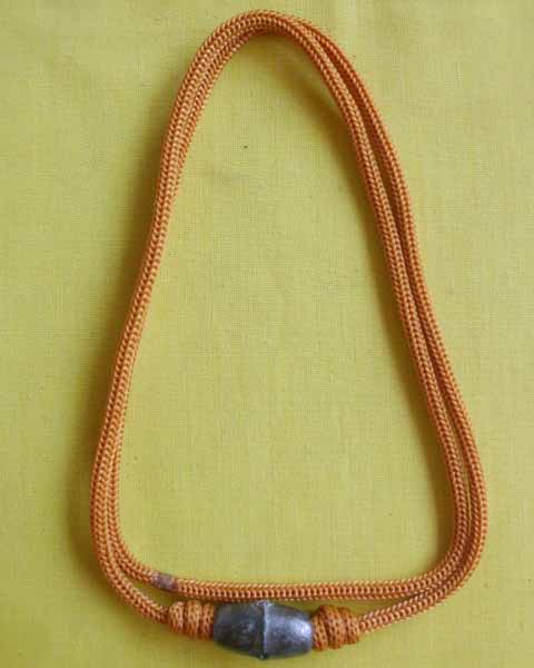 //คืนกำไรให้ลูกค้า//ลูกสะกดตะกั่วอวน หลวงปู่สิงห์ วัดบ้านขี้เหล็ก จ.ศรีสะเกษ**ตอกโค้ดกำกับ**4**