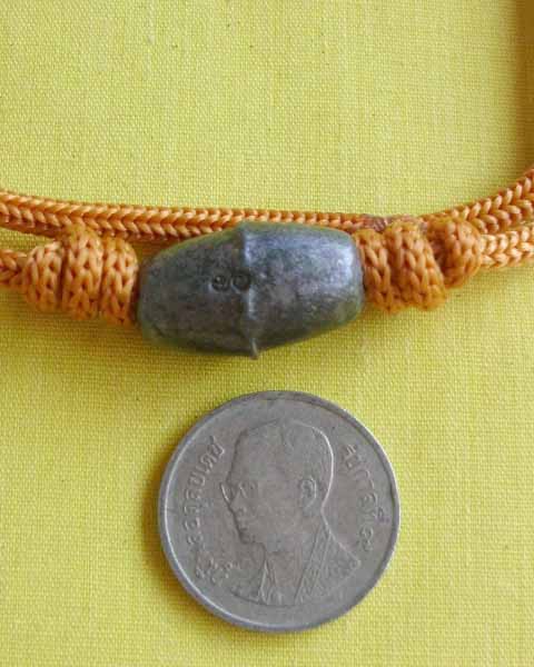 //คืนกำไรให้ลูกค้า//ลูกสะกดตะกั่วอวน หลวงปู่สิงห์ วัดบ้านขี้เหล็ก จ.ศรีสะเกษ**ตอกโค้ดกำกับ**8**